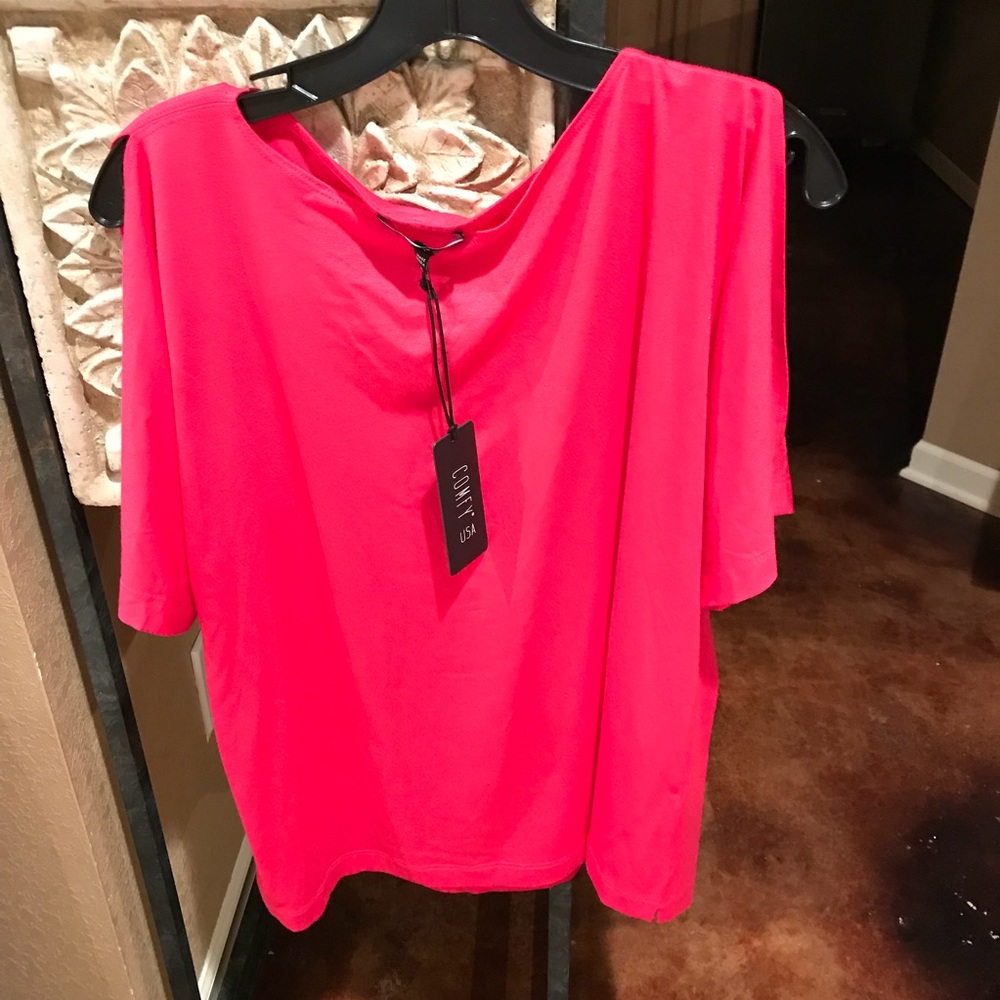 NWT Comfy USA boutique Top size XS